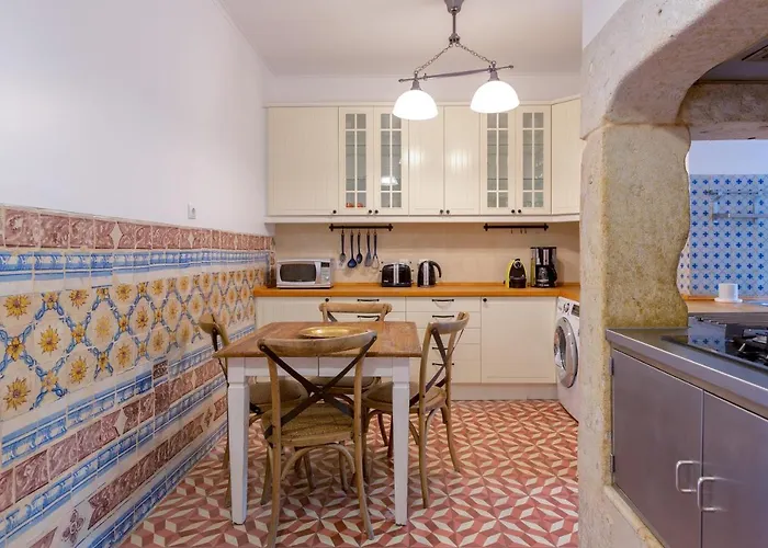 Charming Praca Da Figueira *