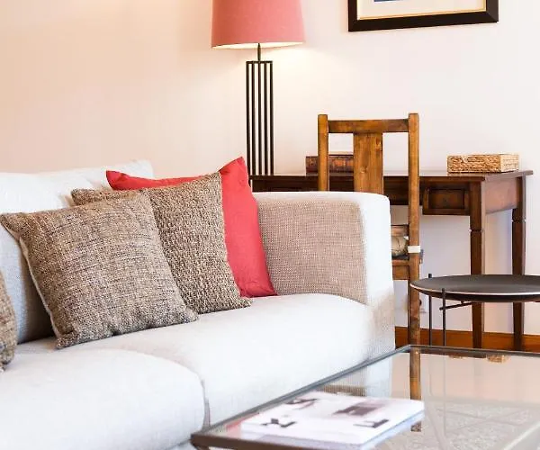 Charming Praca Da Figueira Lisboa